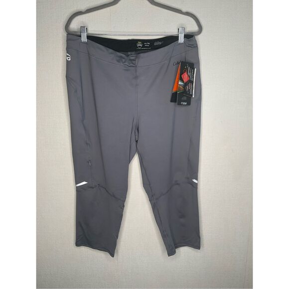 Cabelas Capris Womens Size XL Gray XPG Cargo Performance Hiking -34”Waist UPF - Picture 1 of 11